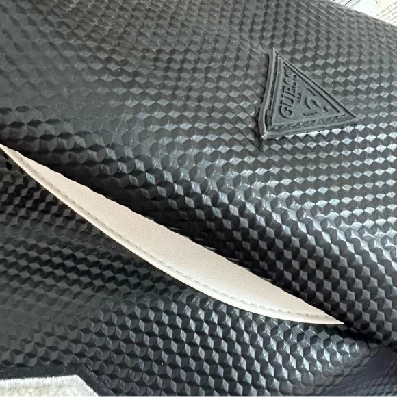 Guess Jacket - Picture 10 of 11